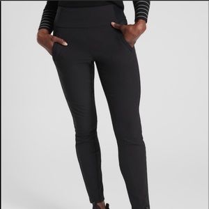 Athleta Headlands Hybrid Trek Tight Black